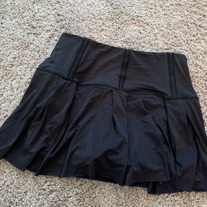 Lulu lemon tennis skirt